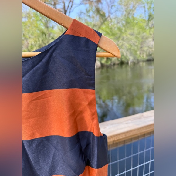 🧡 BANANA REPUBLIC Rust Orange and Navy Rugby Stripe Peplum Blouse. - Picture 8 of 8